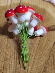 Umělá muchomůrka 12 ks barva červená