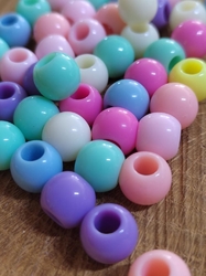 Plastové korálky s velkým průvlekem 8x10 mm pastelový mix
