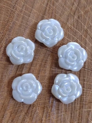 Plastové korálky růžičky Ø13 mm 10 ks barva off white