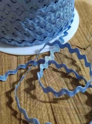 Hadovka šíře 4 mm barva modrá světlá