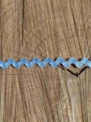 Hadovka šíře 4 mm barva modrá světlá