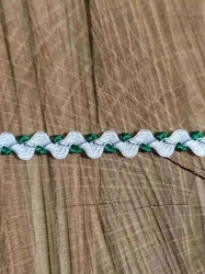 Hadovka ozdobná šíře 4 mm barva bílo zelená