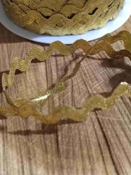 Hadovka s lurexem šíře 5 mm barva zlatá