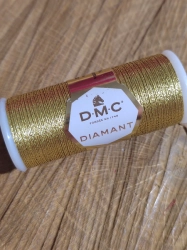 Metalická nit DMC Diamant k vyšívání 35 m 