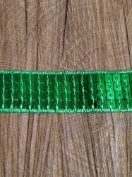Flitrový prýmek šíře 22 mm zelená