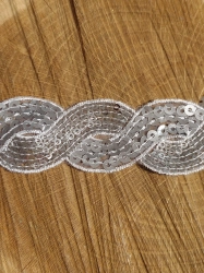 Flitrový prýmek šíře 30 mm obloučky