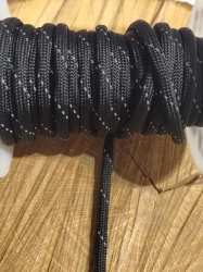 Padáková šňůra Ø4 mm s reflexní nití černá