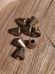 Plastová koncovka 13 x 13 mm