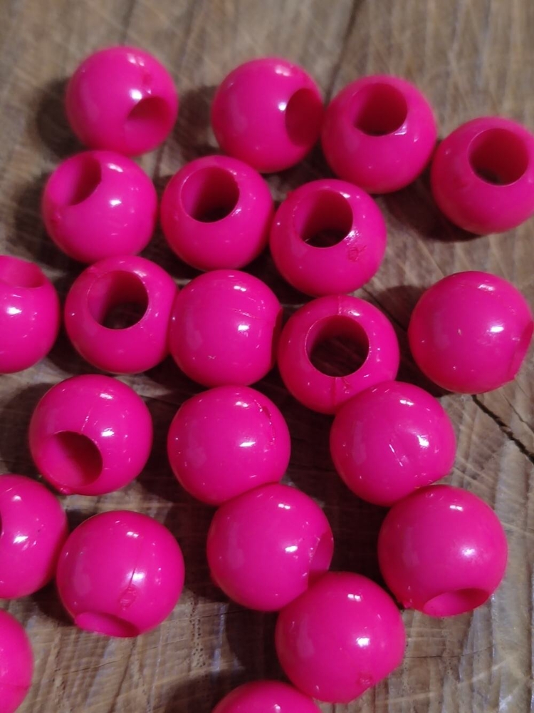 Plastové korálky s velkým průvlekem 25 ks 7x10 mm barva malinová 