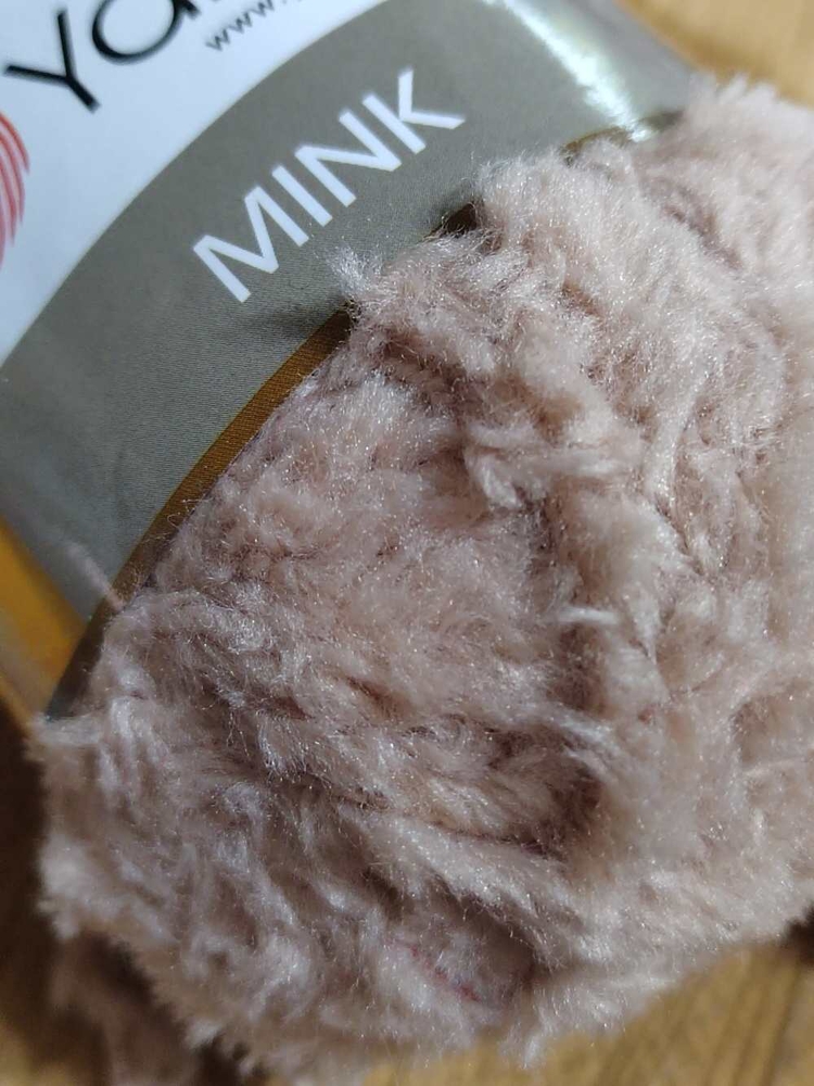 Pletací příze Mink 50 g barva 331 hnědá světlá