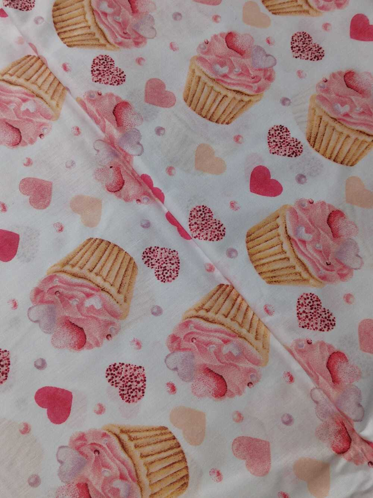 Bavlněná látka / plátno cupcake