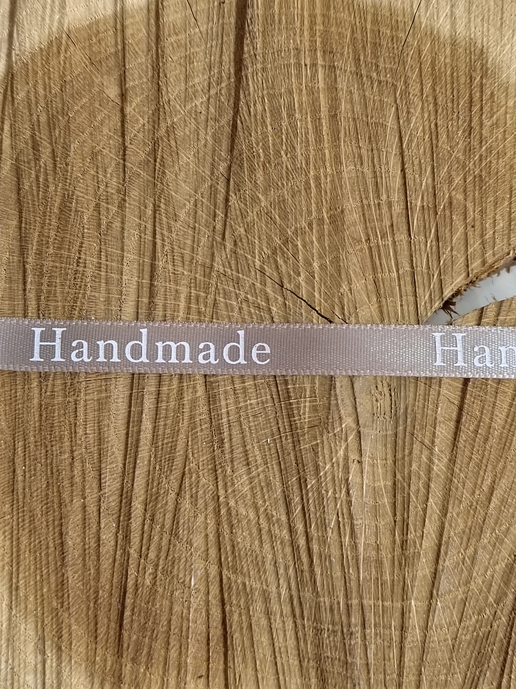 Saténová stuha Handmade šíře 9 mm