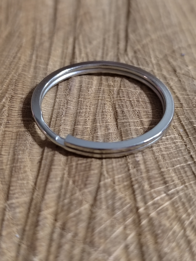 Kroužek na klíče Ø30 mm barva nikl