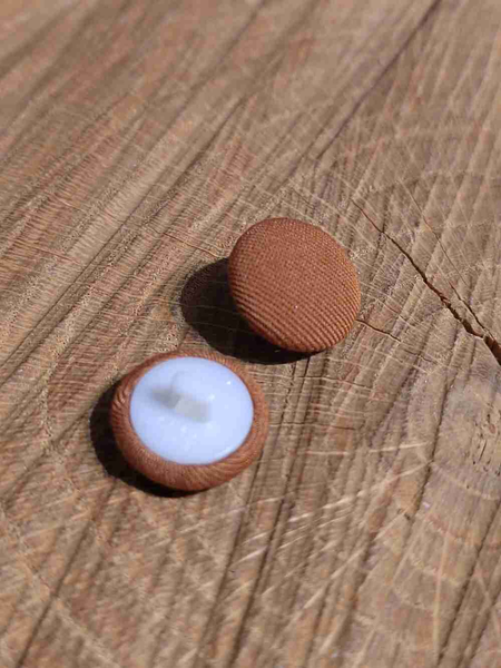 Knoflík potažený průměr 14 mm modro hnědá
