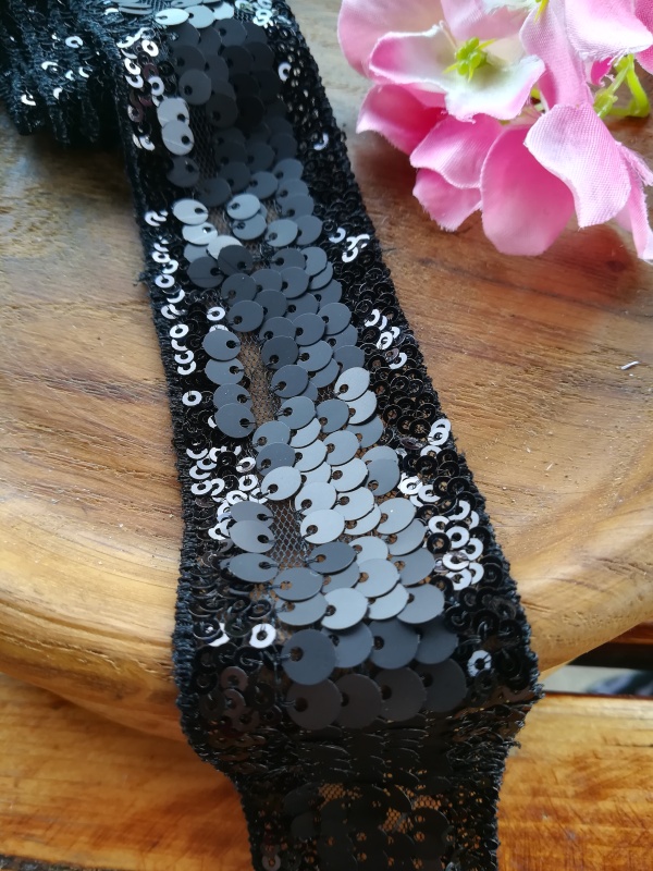 Flitrový prýmek šíře 35 mm 1 metr, Barva Černá